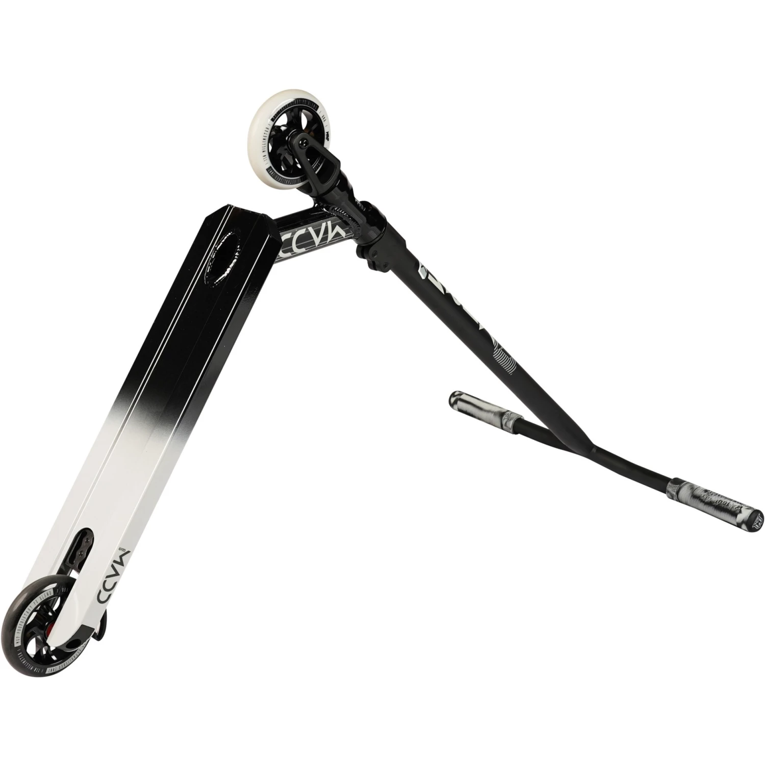 MADD GEAR Kick Extreme, Scooter (schwarz/weiß, Stuntscooter) 6 MADD GEAR Kick Extreme, Scooter (schwarz/weiß, Stuntscooter) – Bild 6